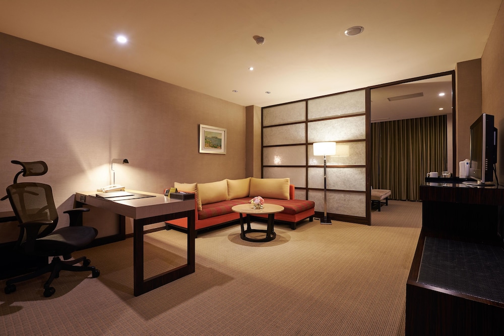 Sol Hotel 42/65