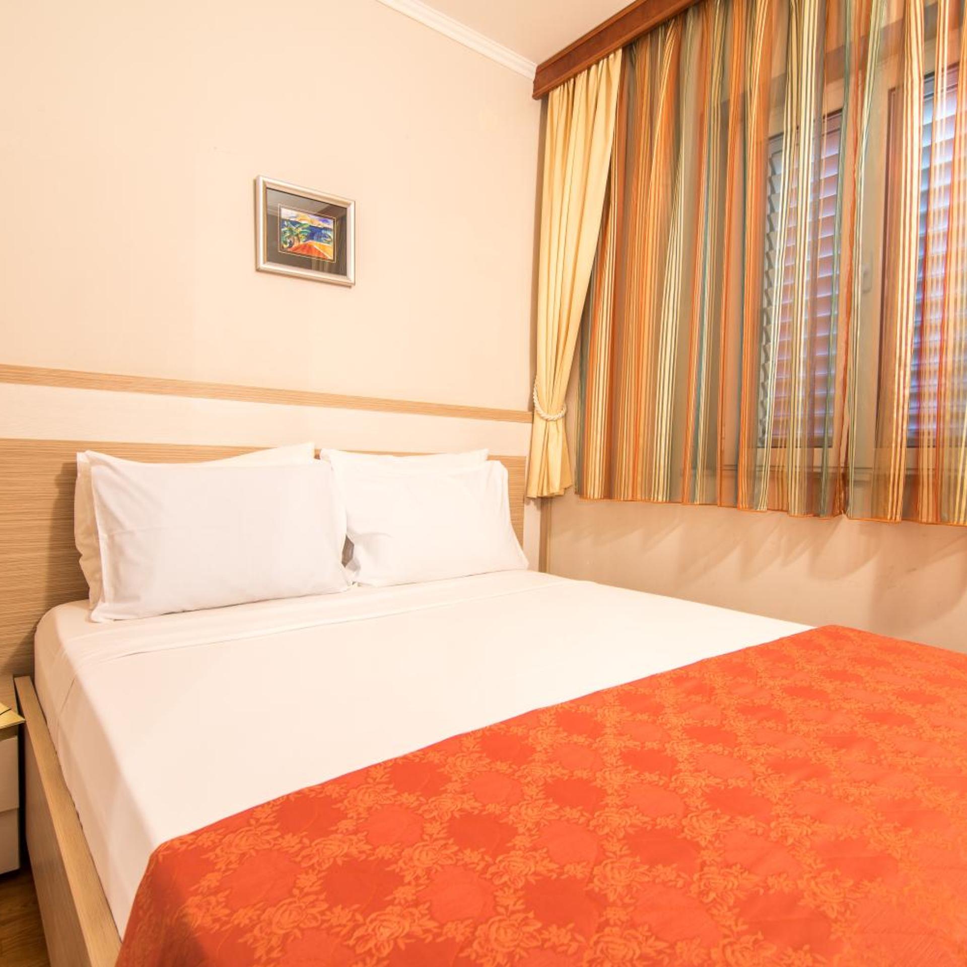 شقة ديلوكس بشرفة بغرفتي نوم، Dubrovnik Hotel 4/10