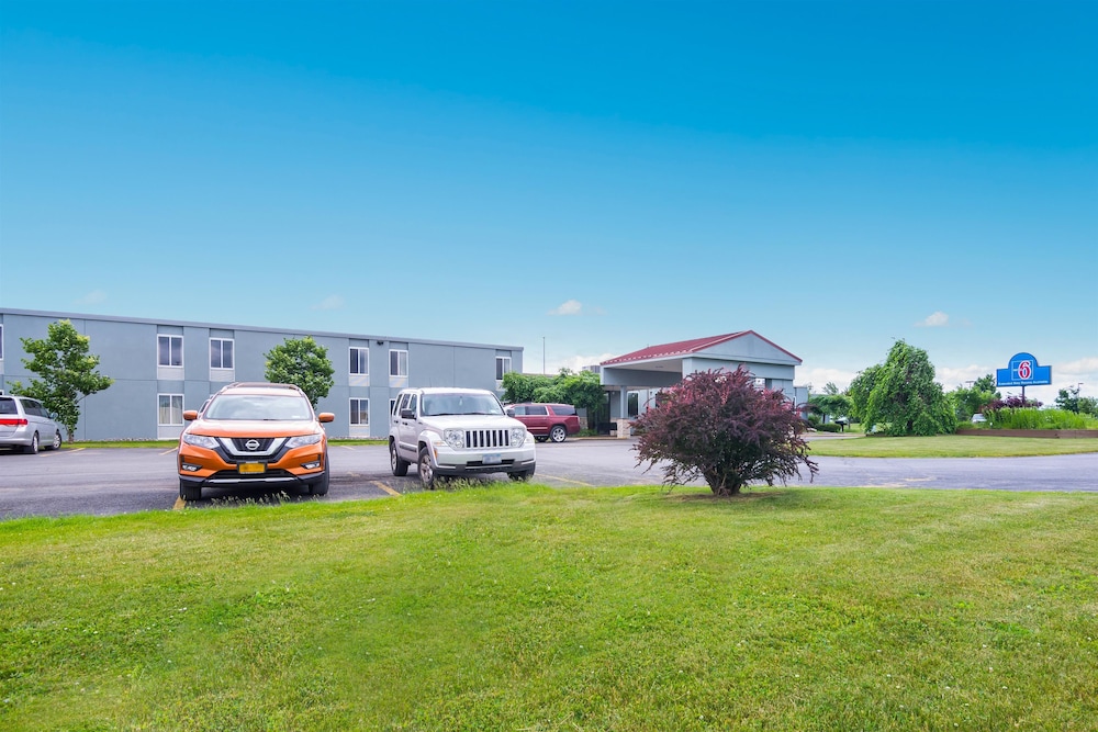Motel6 Oriskany, NY 47/57