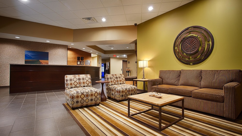 Best Western Plus Night Watchman Inn & Suites 18/22