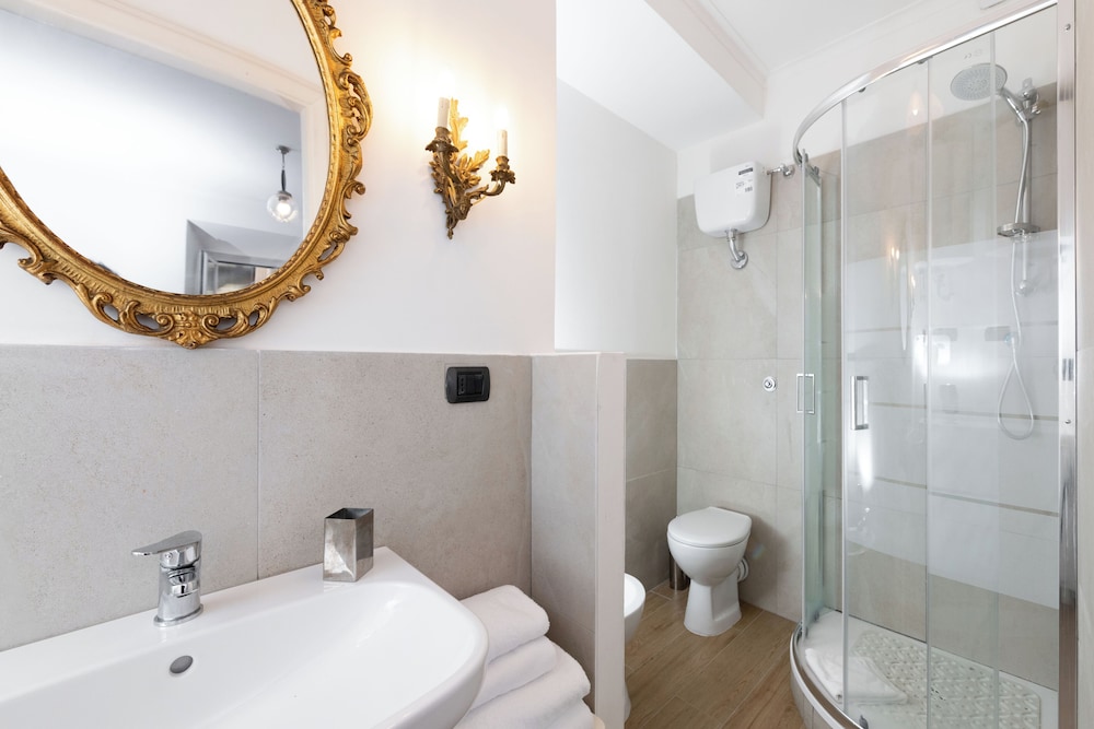Corso Vittorio Apartments 58/62
