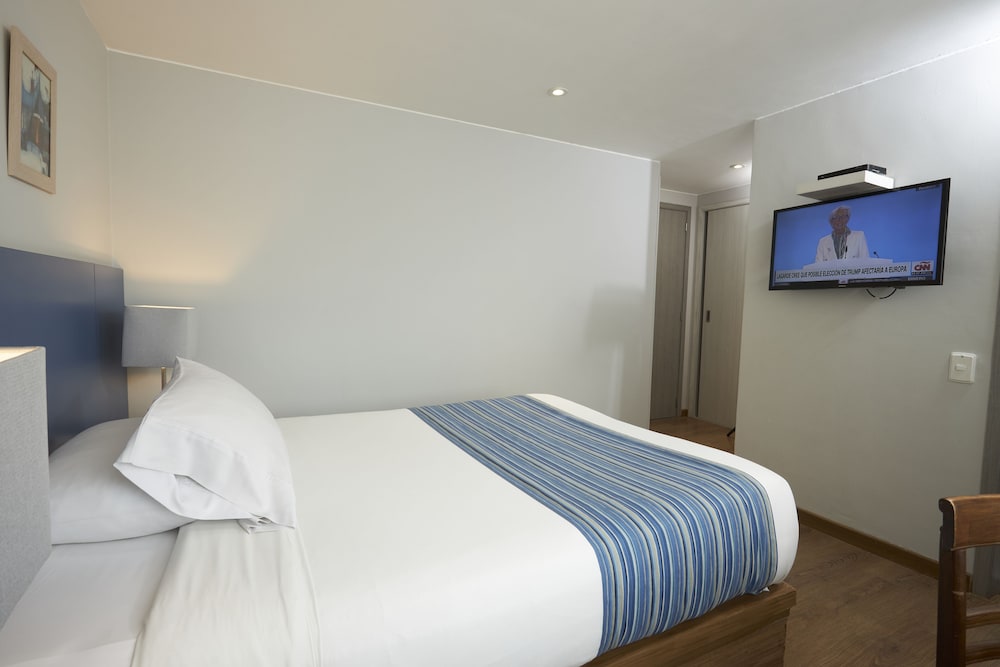 STANDARD, DOUBLE BED