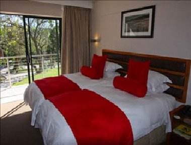 Blue Lagoon Hotel and Conference Centre 5/21