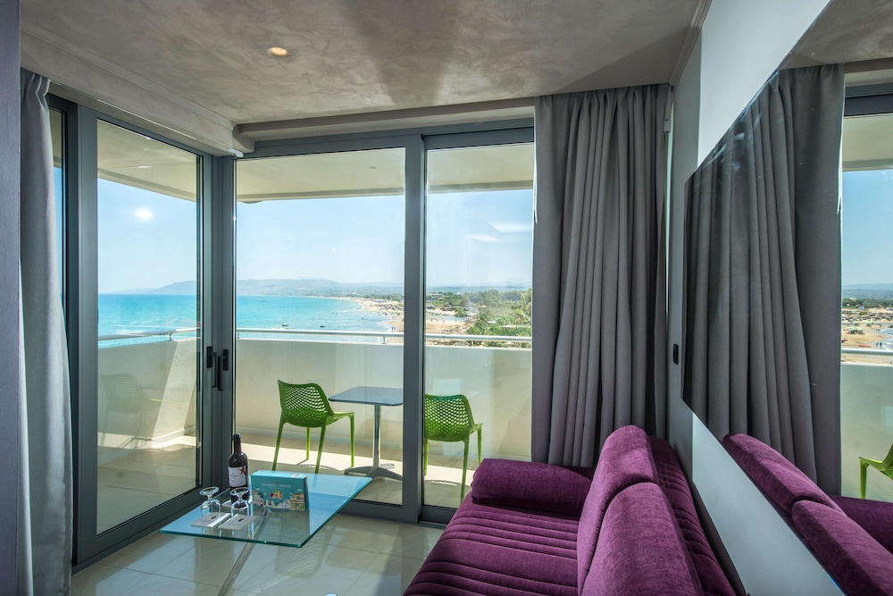 Corissia Princess Hotel 57/76