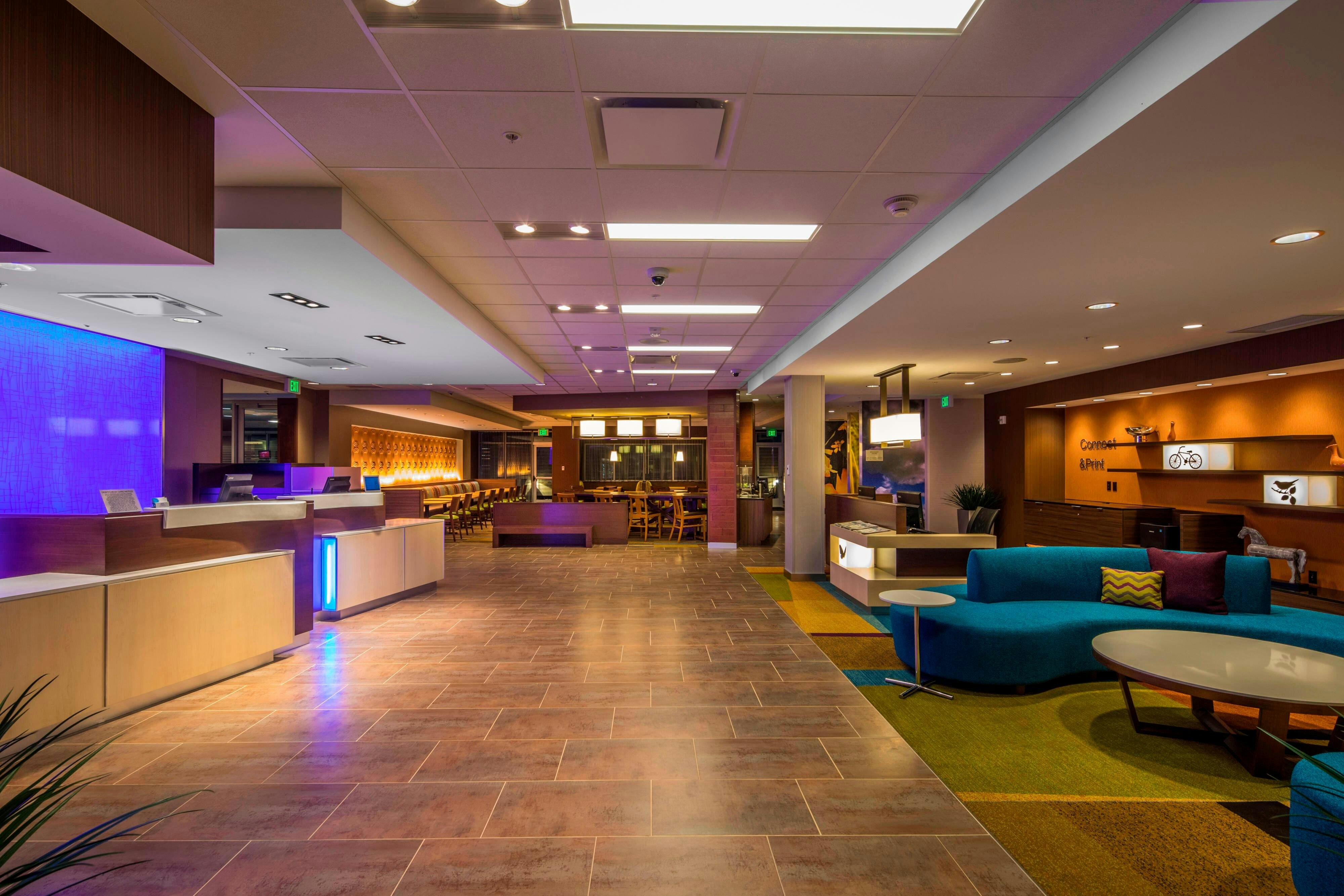 Fairfield Inn And Suites By Marriott Pittsburgh North Mccandless Crossing 12/16