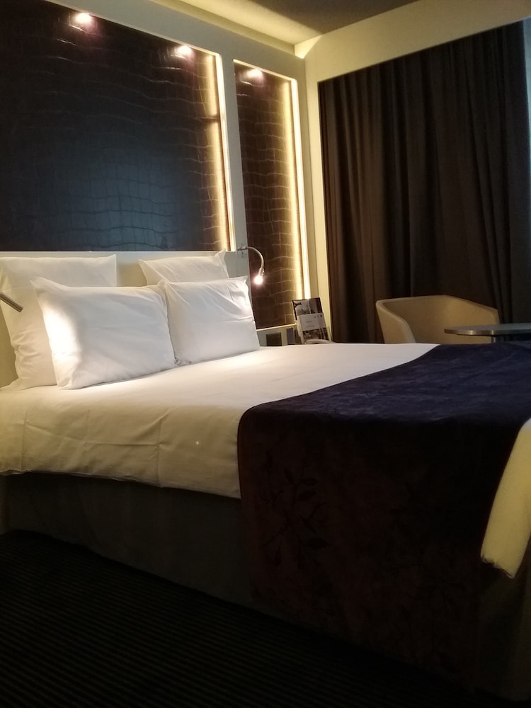 Mercure Plaza Biel 24/75