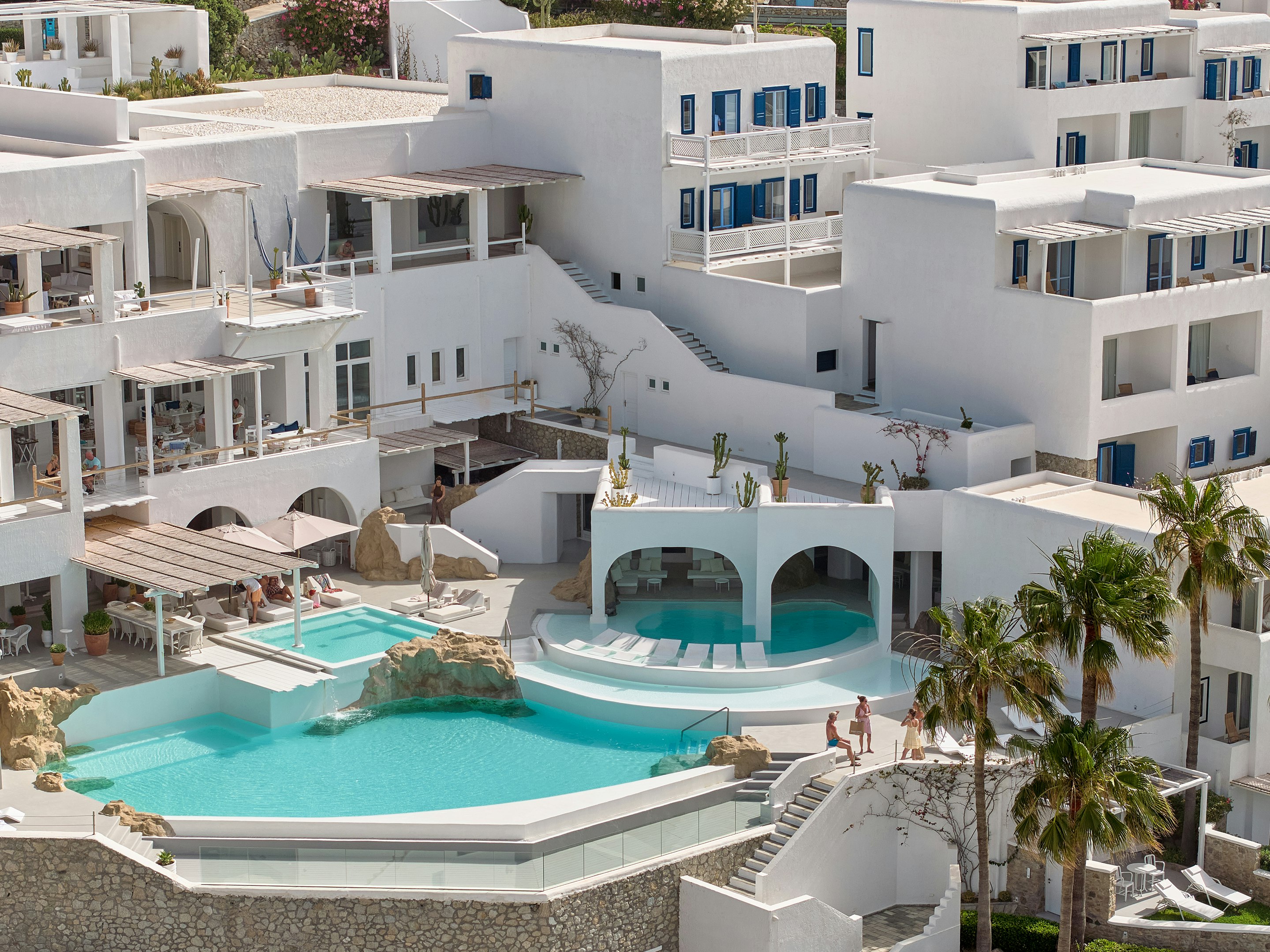 Mykonos Blu, A Resort to Live