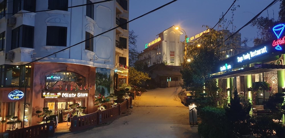 Sapa House Hotel 4/35
