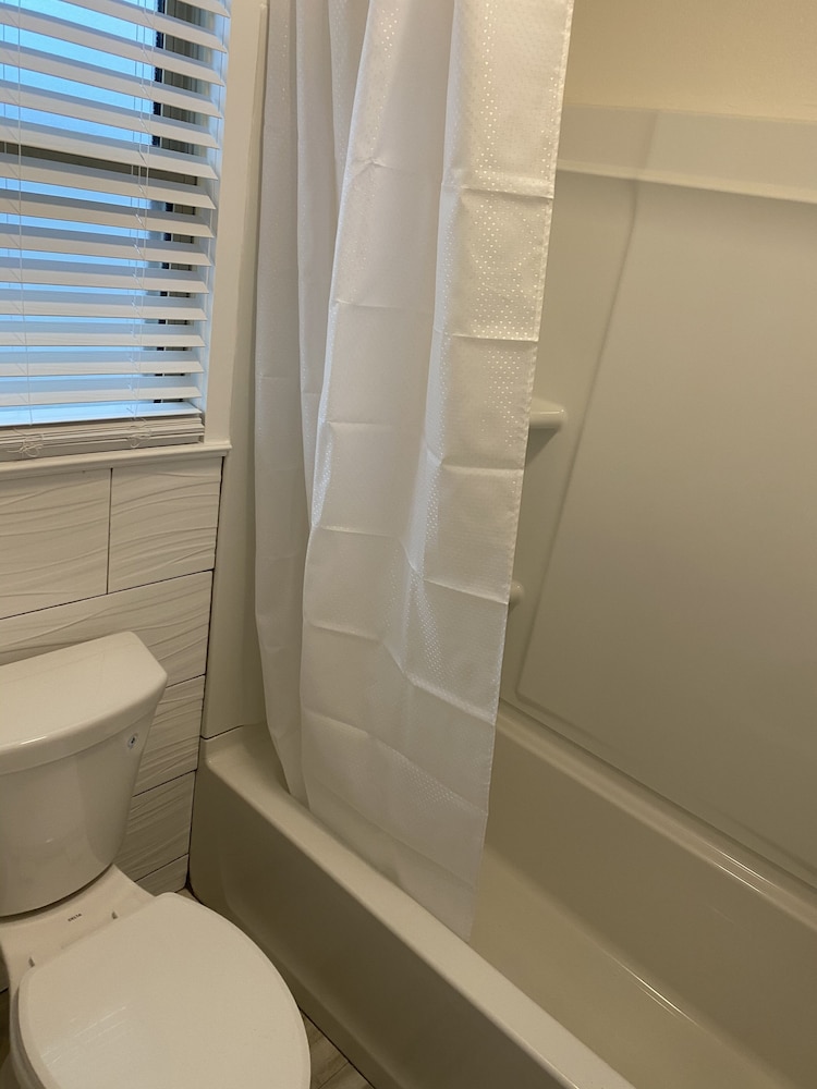 Gulf Coast Inn 39/50