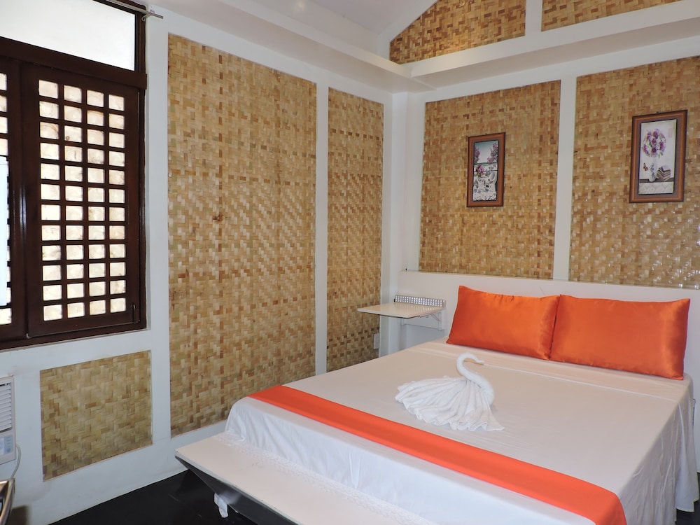 Orange Mangrove Pension House by SMS Hospitality 17/60