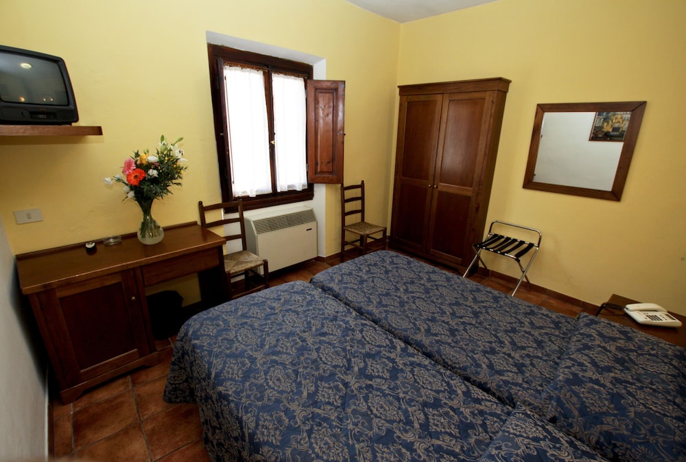 Nizza Hotel 14/69
