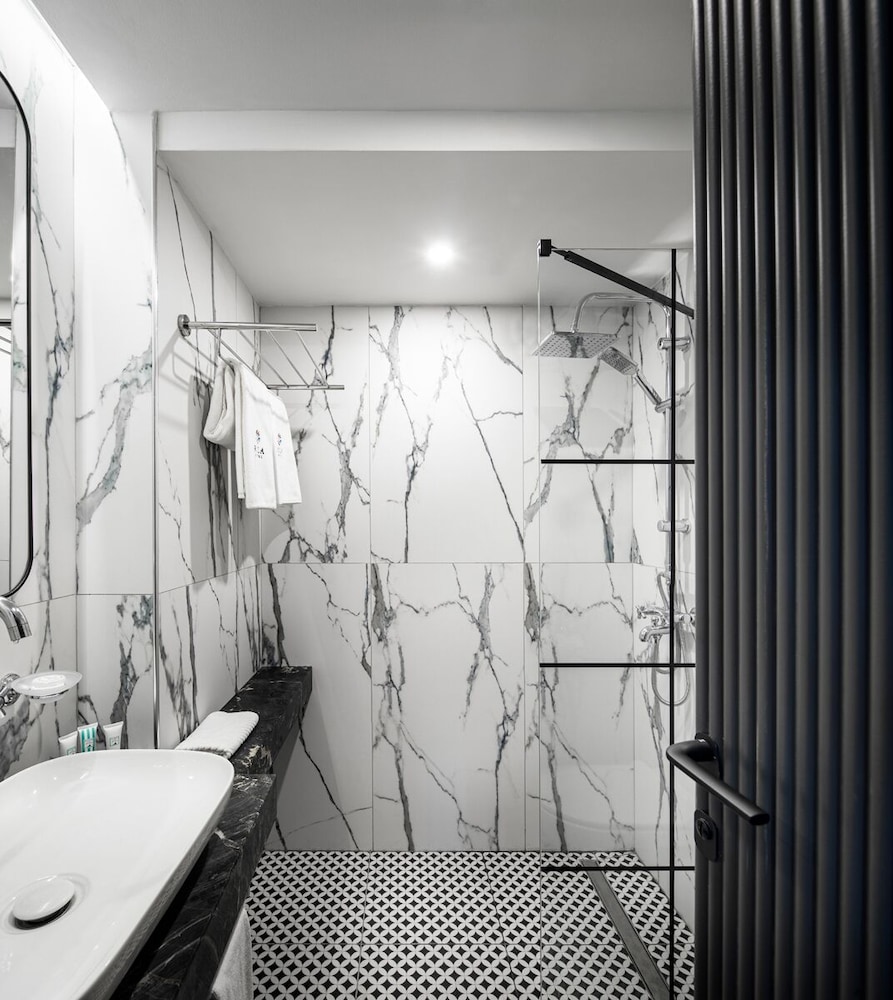 Rila Hotel Sofia 47/47