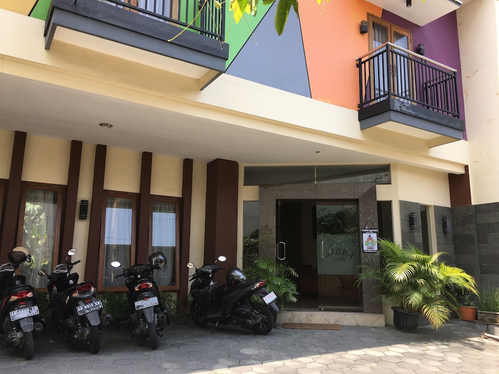 Aloha Hotel Yogyakarta 4/47