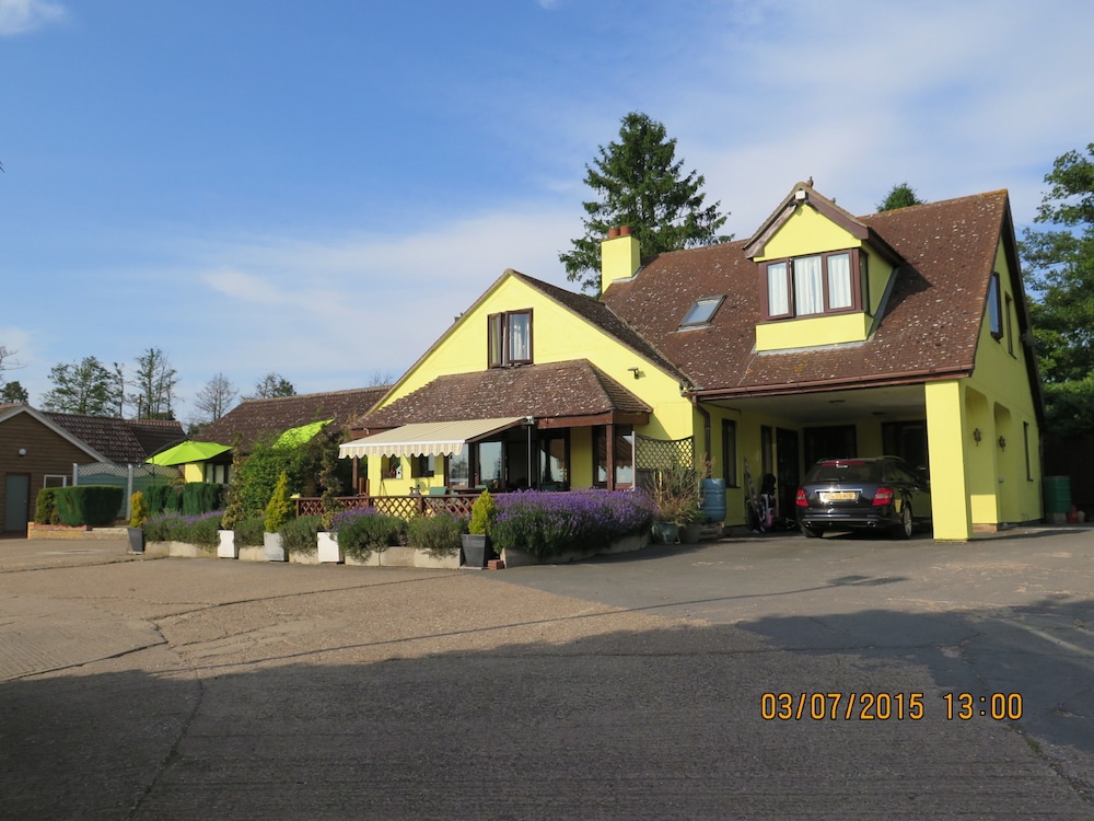 Gosfield Lake Resort 32/50