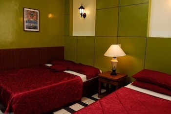 Bamboo Garden Business Inn 21/27