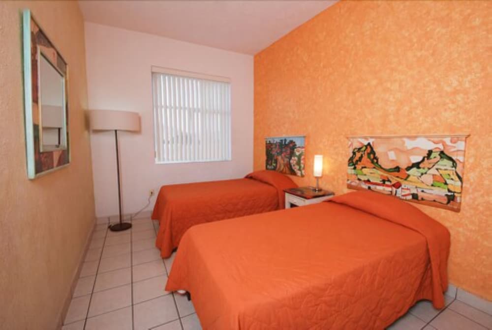 Galeria Hotel And Suites 17/67