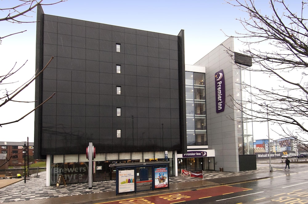 Premier Inn Walsall Town Centre in WALSALL