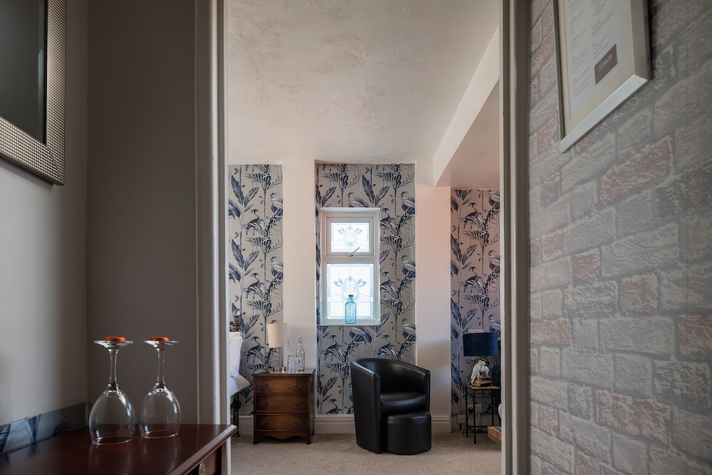 Rosaire Guest House 6/43