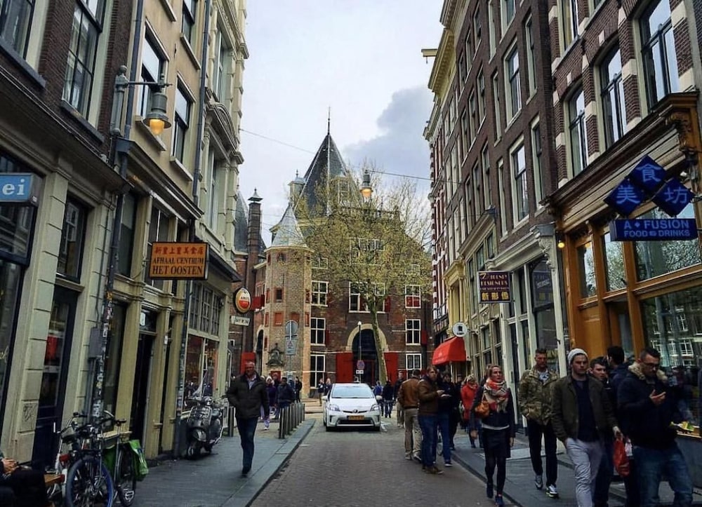 Facade Hotel Amsterdam 34/44