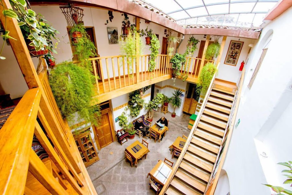 Hostal El Grial 4/53