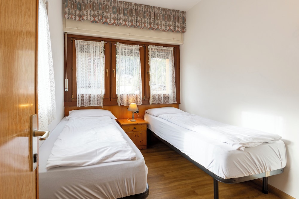 Hotel Oswald 10/40