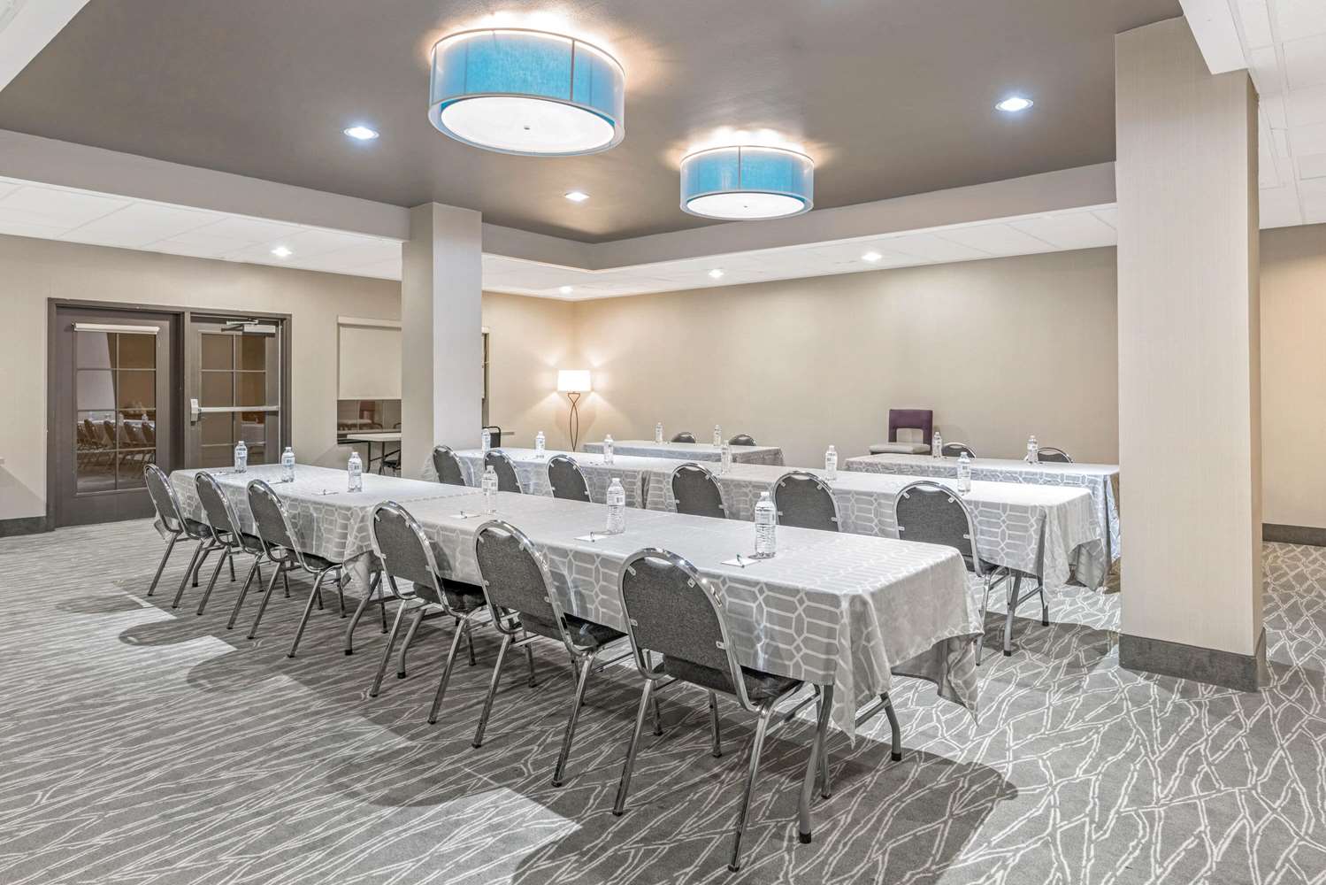 La Quinta Inn & Suites by Wyndham Oklahoma City -Yukon 18/22