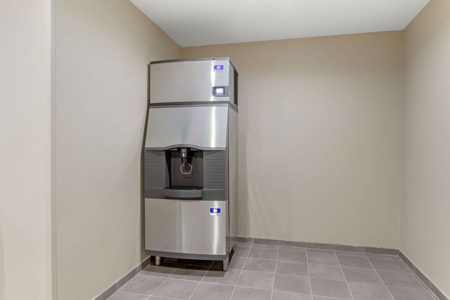 Sleep Inn & Suites Liberty TX 15/23