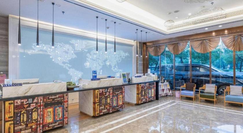 Kyriad Hotel (Yiyang Xiufeng Park) 14/39