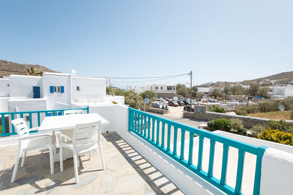 Cyclades Studios 7/49