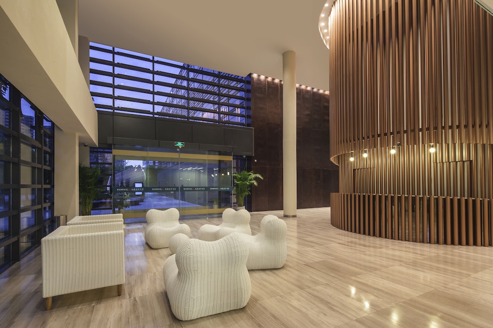 swimming pool spa