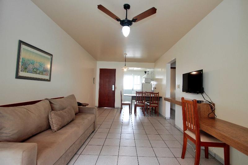 Super, Residential, Triple