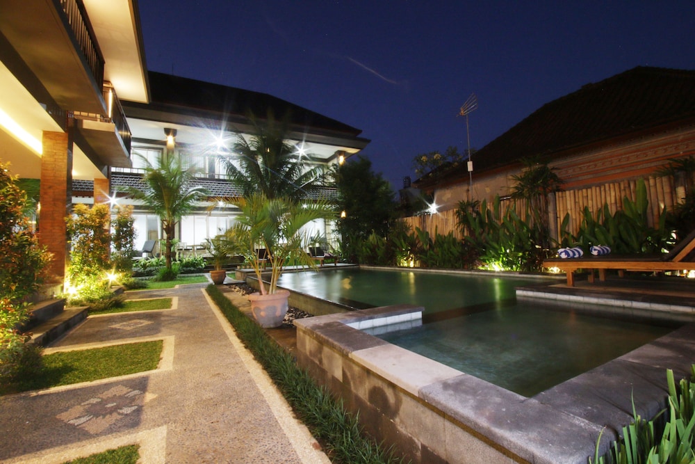 Batu Empug Ubud Cottage photo1