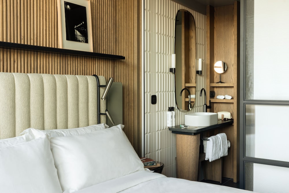 Hotel Dame des Arts 20/50