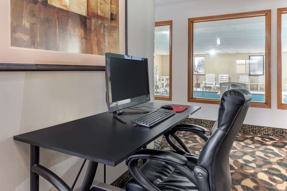 Quality Inn & Suites Lebanon I-65 30/38