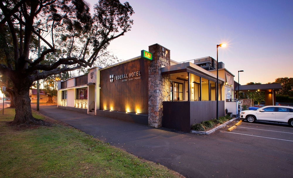 Nightcap at Federal Hotel Toowoomba 59/62