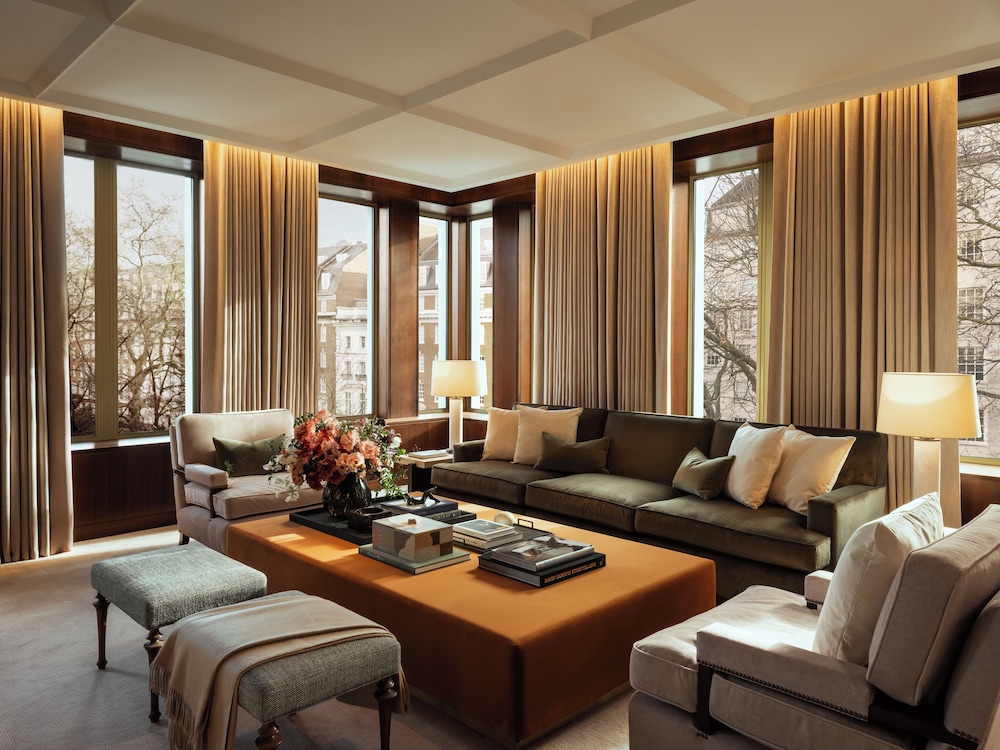 The Chancery Rosewood 31/49