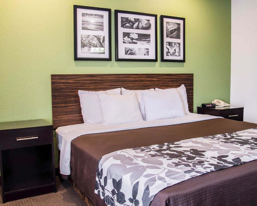 Sleep Inn Concord - Kannapolis 10/46