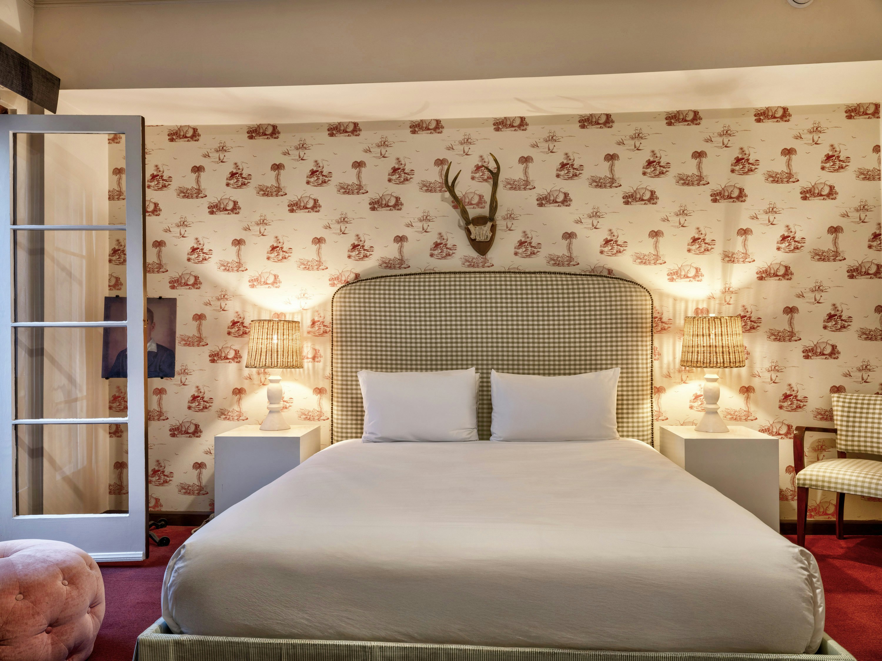 1 BEDROOM, RESIDENCE