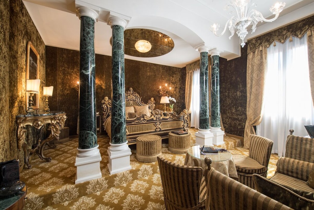 Metropole Hotel Venice 72/83