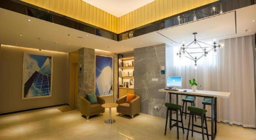 City Comfort Inn Deyang Shifang Yonghu Park 40/50
