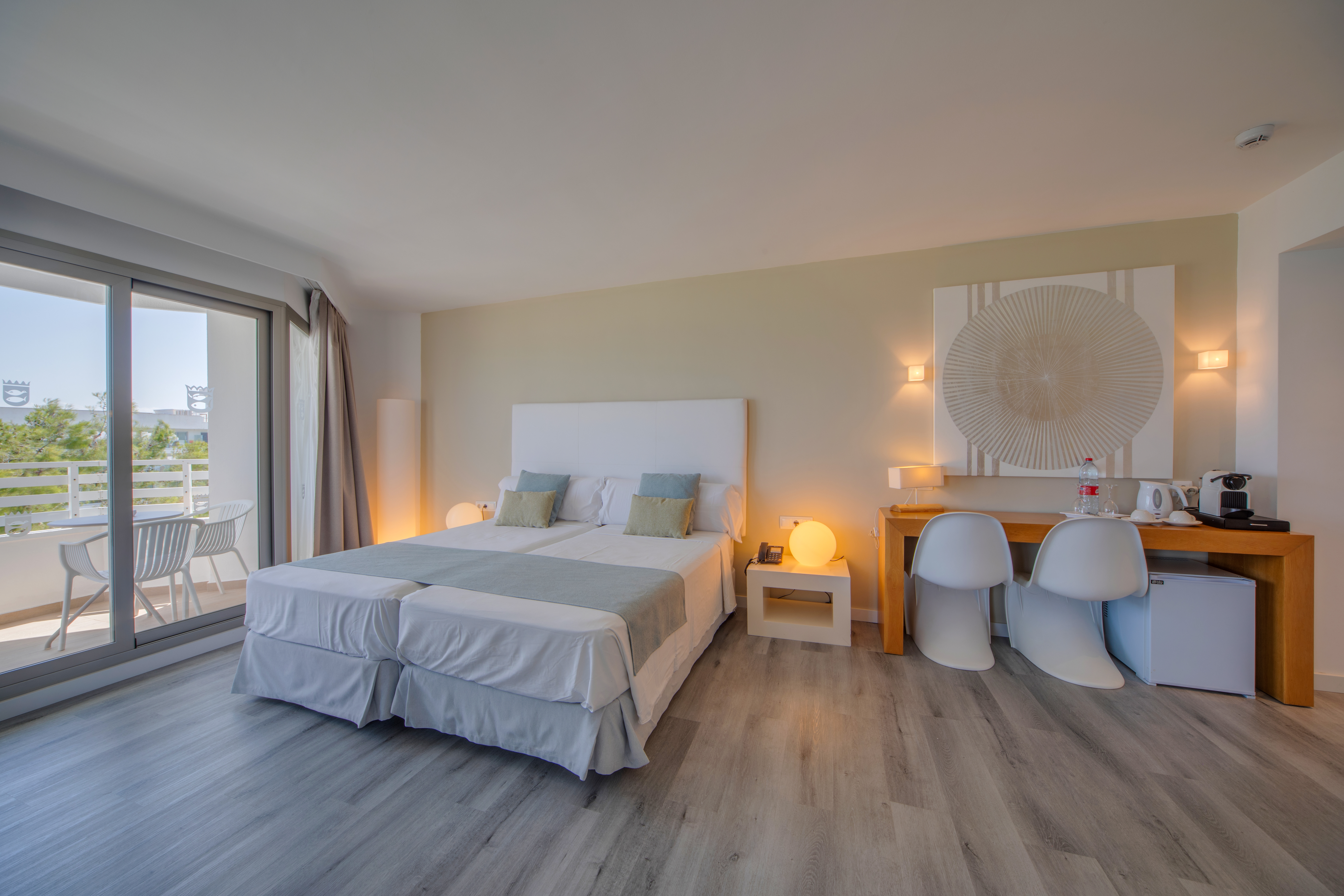 Junior Suite, Lateral Side Sea View
