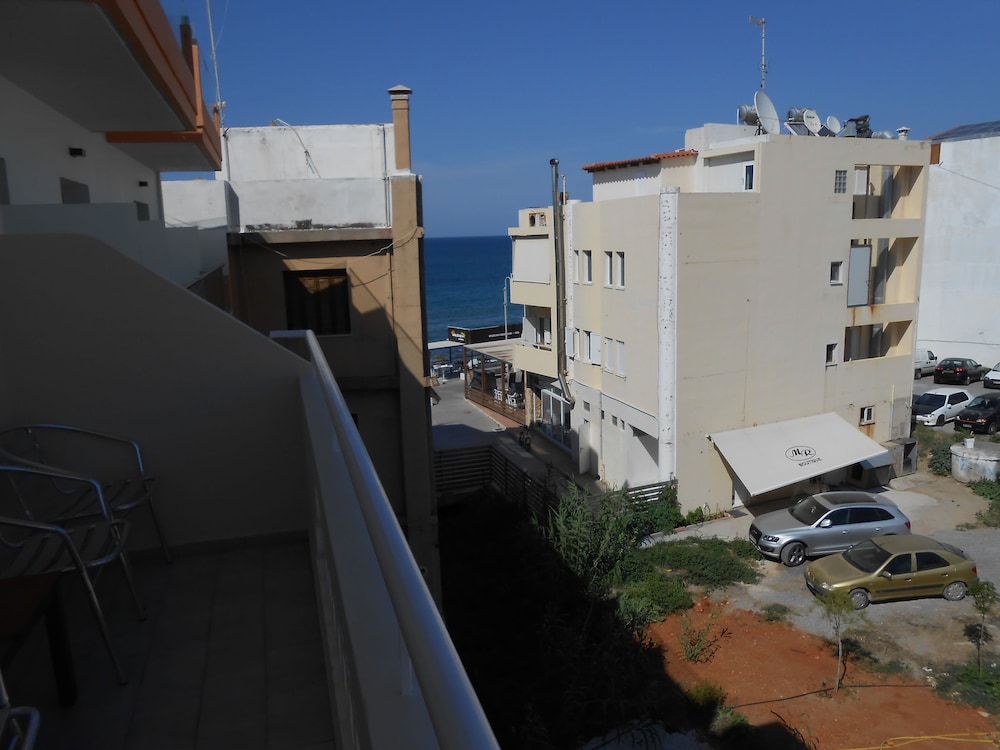 Aristo Apartments in HERSONISSOS