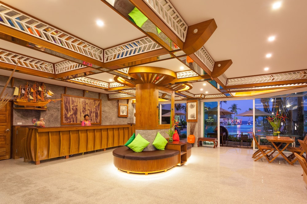 The Samui Beach Resort 7/75