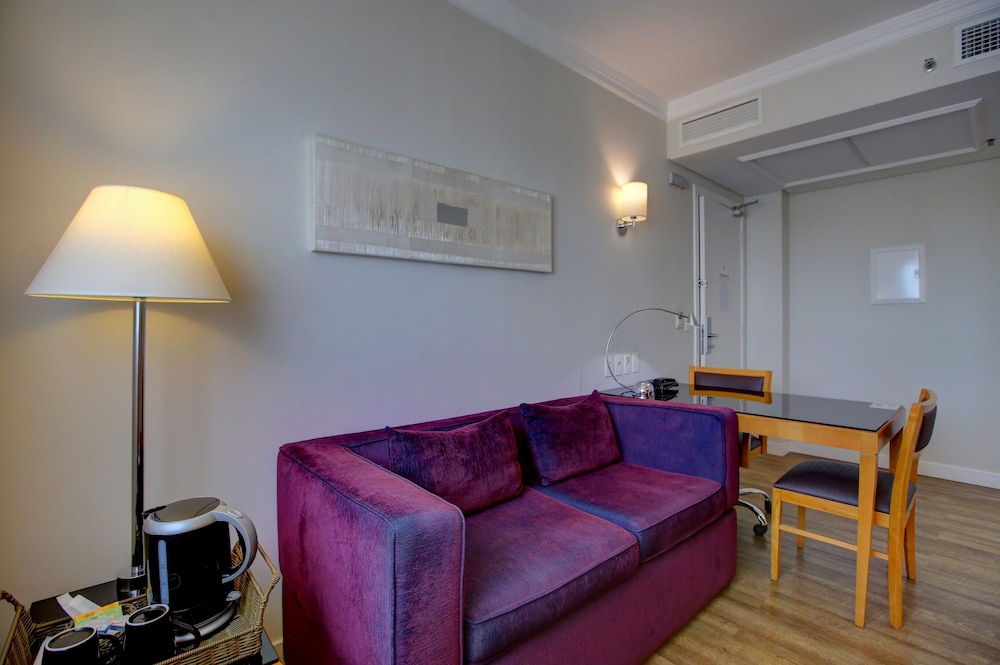 Quality Suites Oscar Freire 32/46