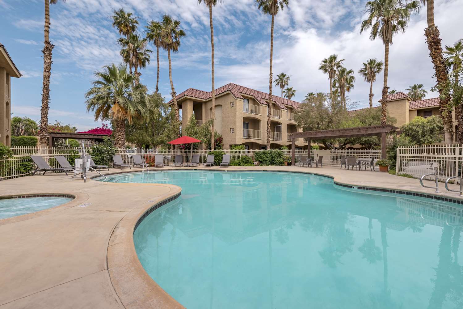 Best Western Plus Palm Desert Resort 43/43