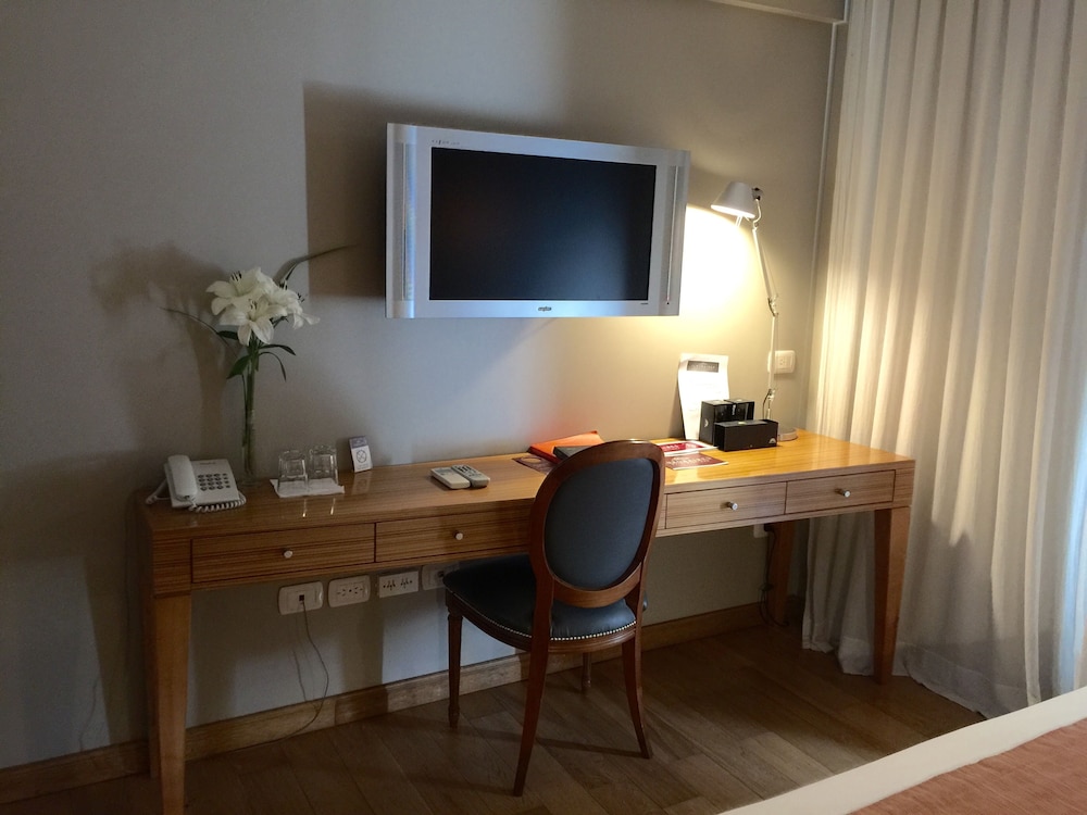 Purobaires Hotel Boutique 64/72