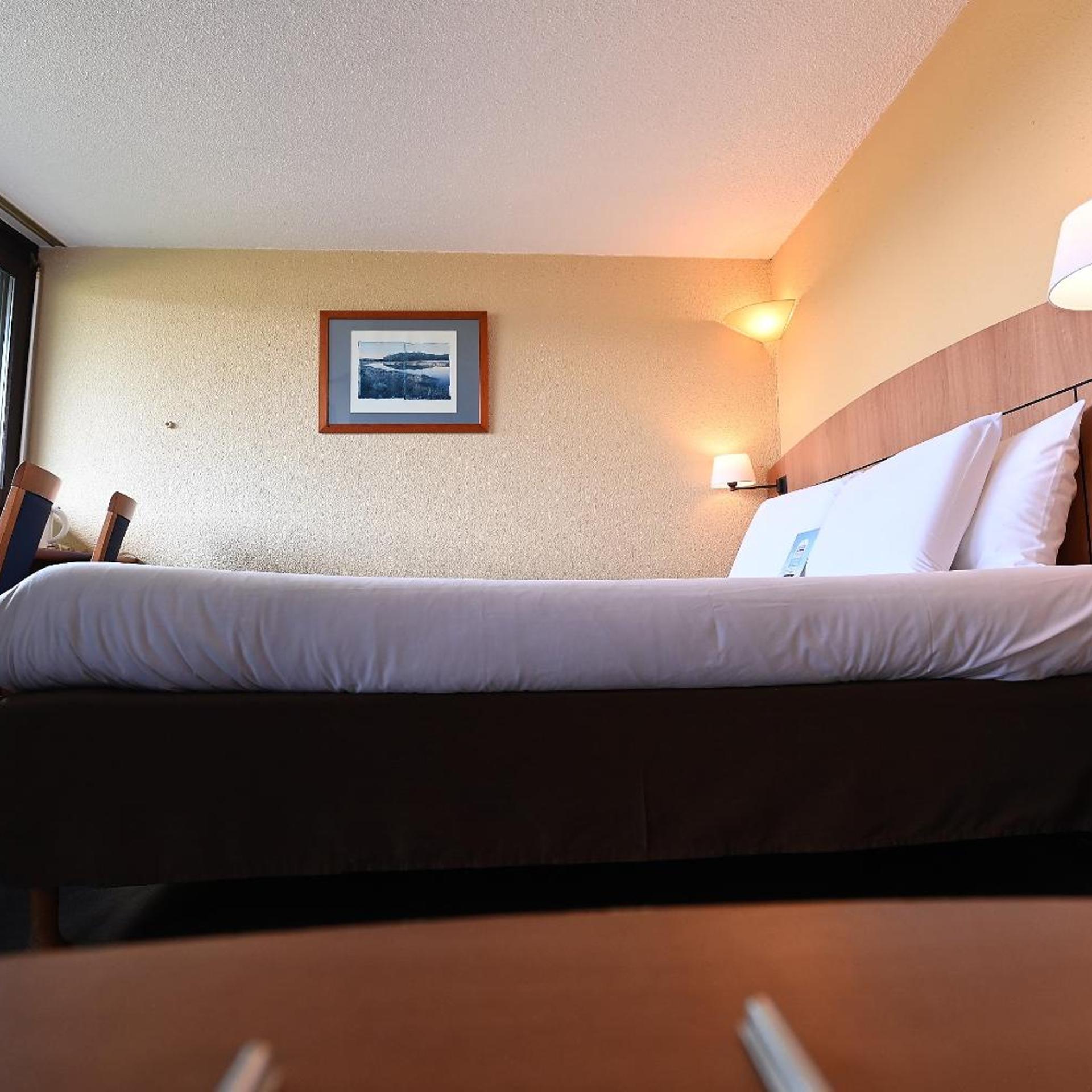 Room, Double Bed