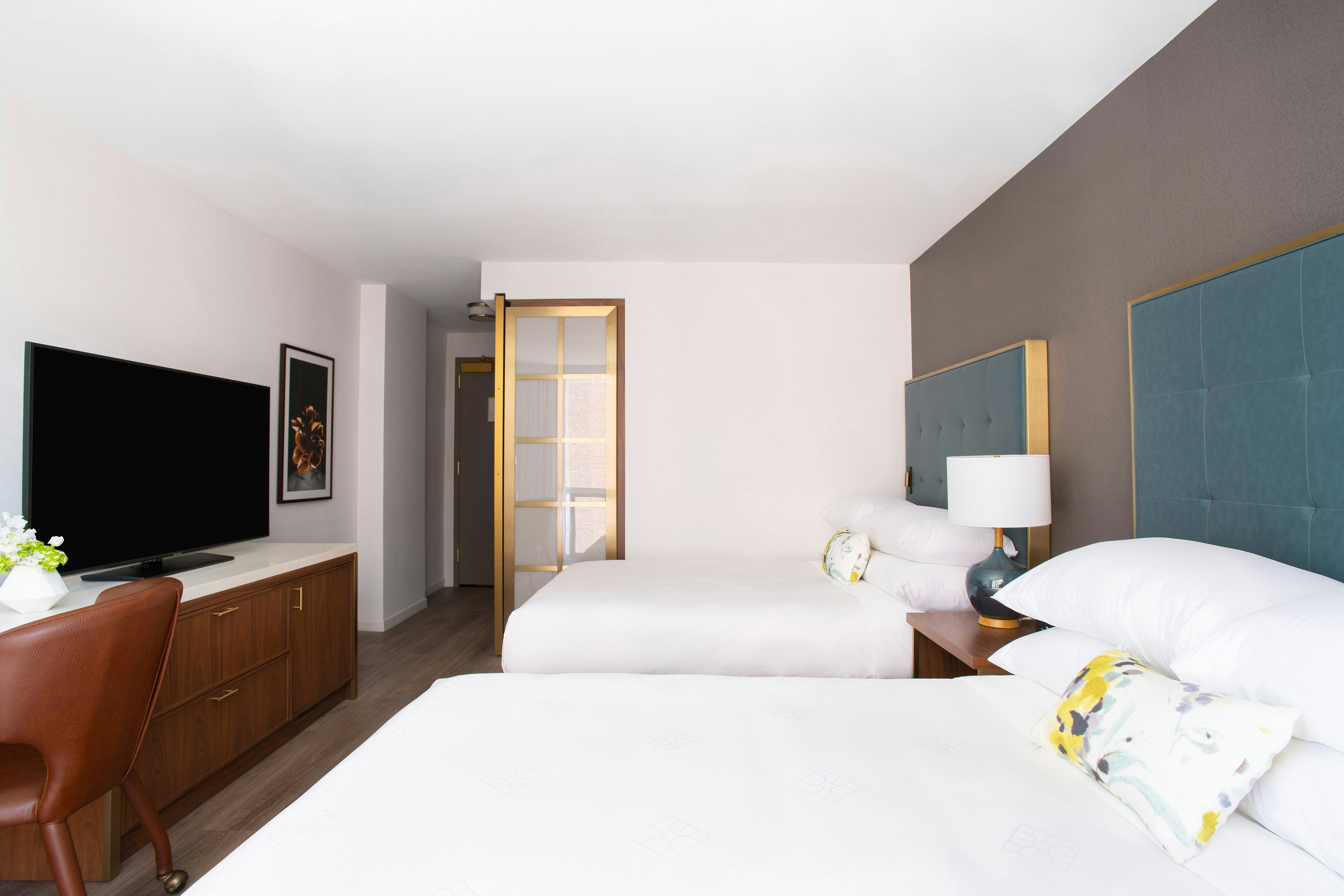 Room, Double Bed