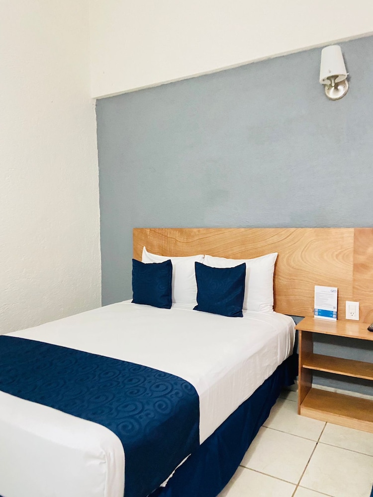 Hotel Amakal 16/42