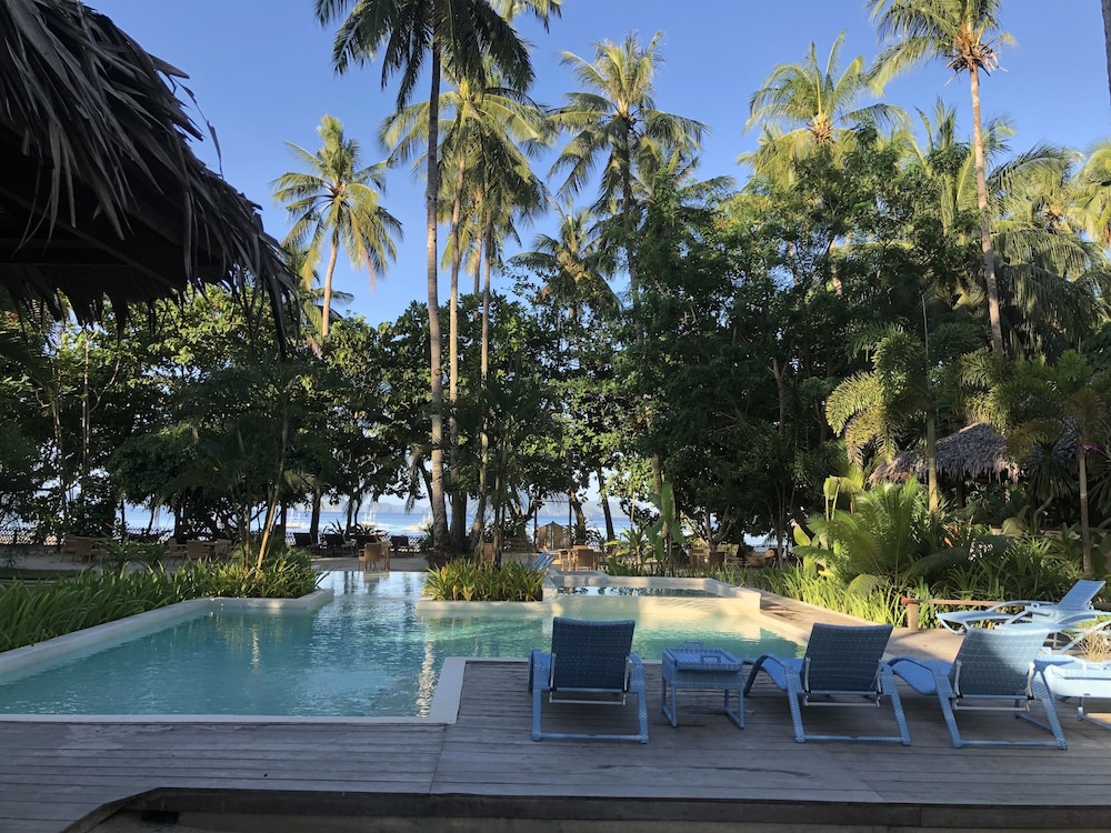 El Nido Mahogany Beach 4/70